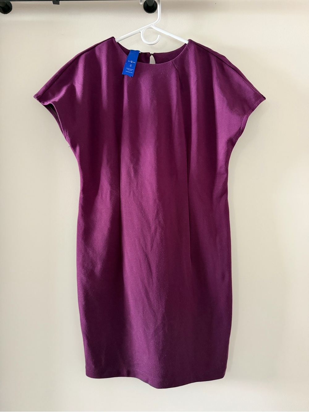 Kit and Ace Maroon color Short Sleeve Shift Dress Size 6